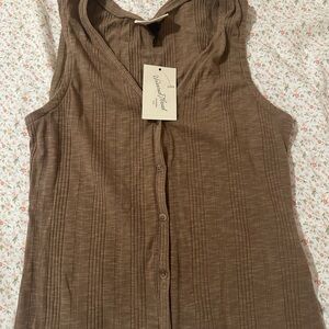 Universal Thread Brown Sleeveless Tank Top